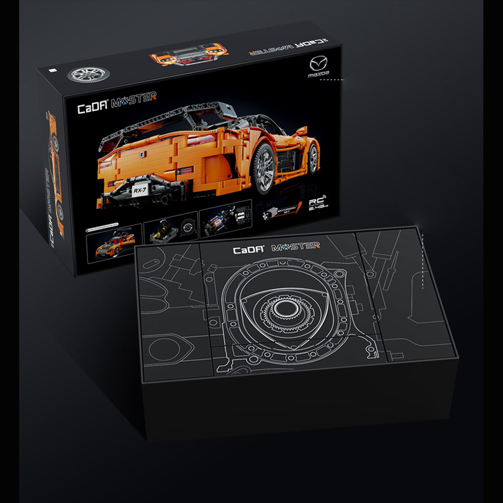 CADA Master Mazda RX7 C61502W Maßstab 1:8
